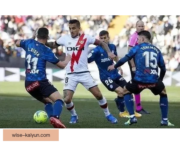 西甲闪电队状态回暖，近期表现稳健备受关注